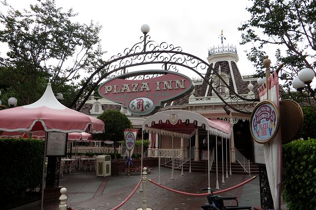 Plaza Inn