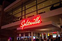 Splitsville Luxury Lanes™ – Dining