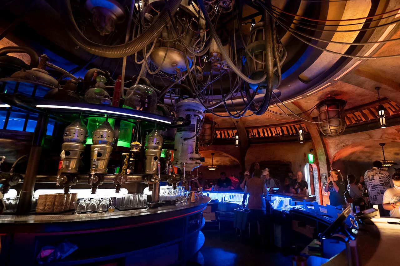 Oga's Cantina