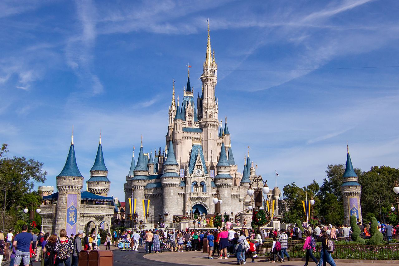 Cruella’s Halloween Hide-A-Way
