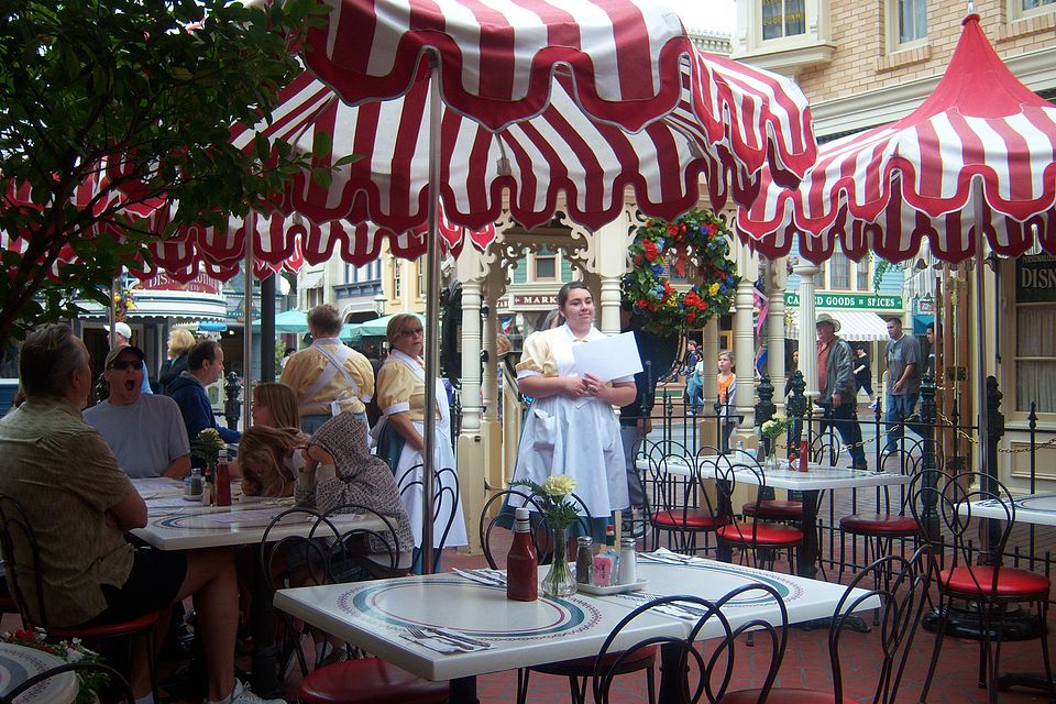 Carnation Café